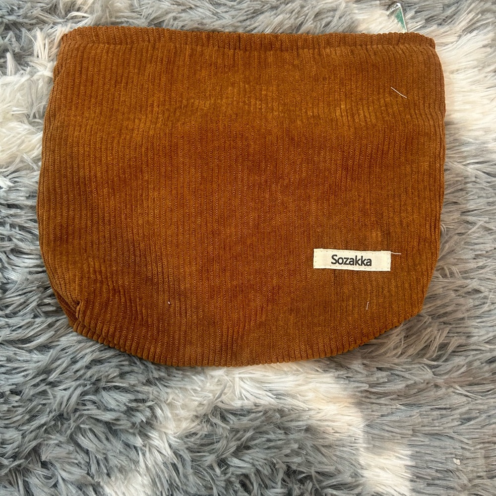 Sozakka Pouches